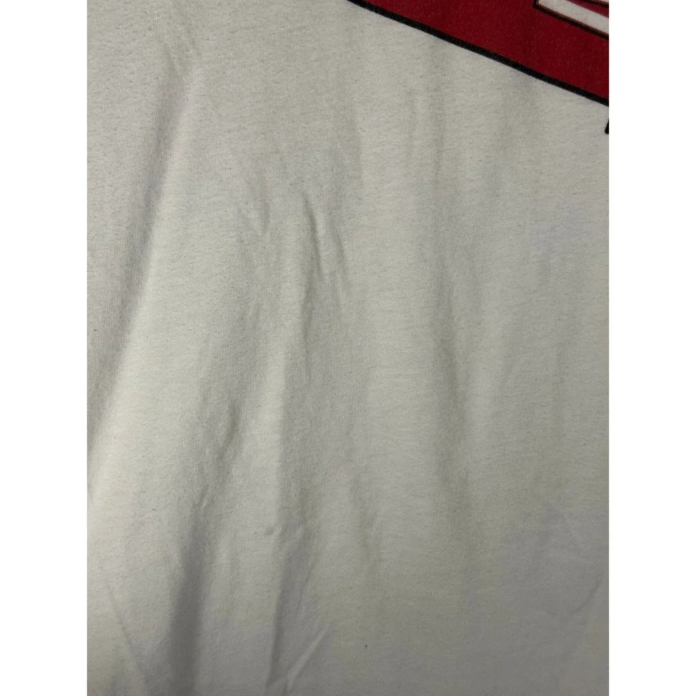 Under ArmourShirt Mens S HeatGear Hockey Pucks Graphic White Short Sleeve